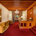 Le Castel Marie Louise 5*