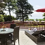 Le Castel Marie Louise Hotel 5*