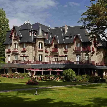 Le Castel Marie Louise 5* Ла-Боль-Эскублак