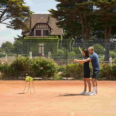 Le Castel Marie Louise 5* Ла-Боль-Эскублак