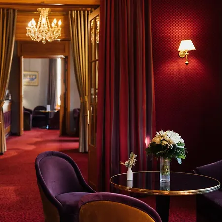 Le Castel Marie Louise Отель