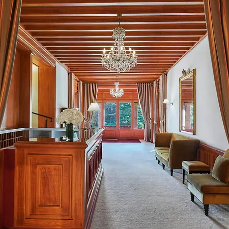 Отель Le Castel Marie Louise 5*