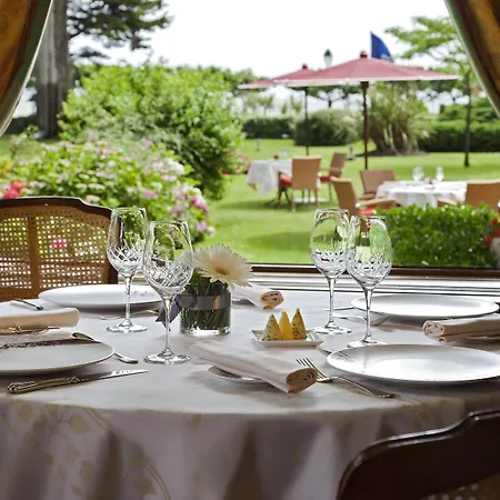 Le Castel Marie Louise Отель 5*