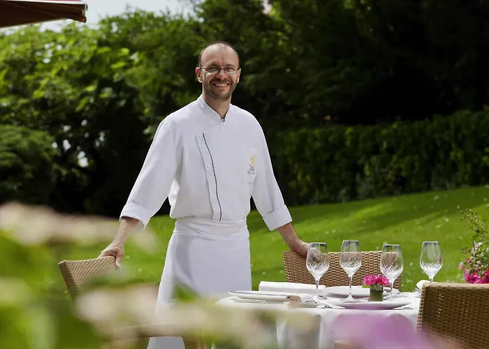 Le Castel Marie Louise Hotel