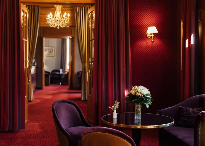 Le Castel Marie Louise Hotel