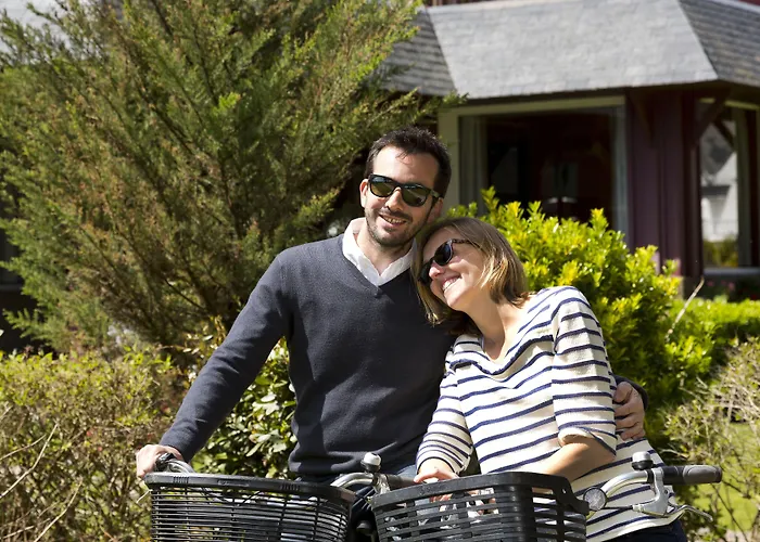 Le Castel Marie Louise Hotel 5*